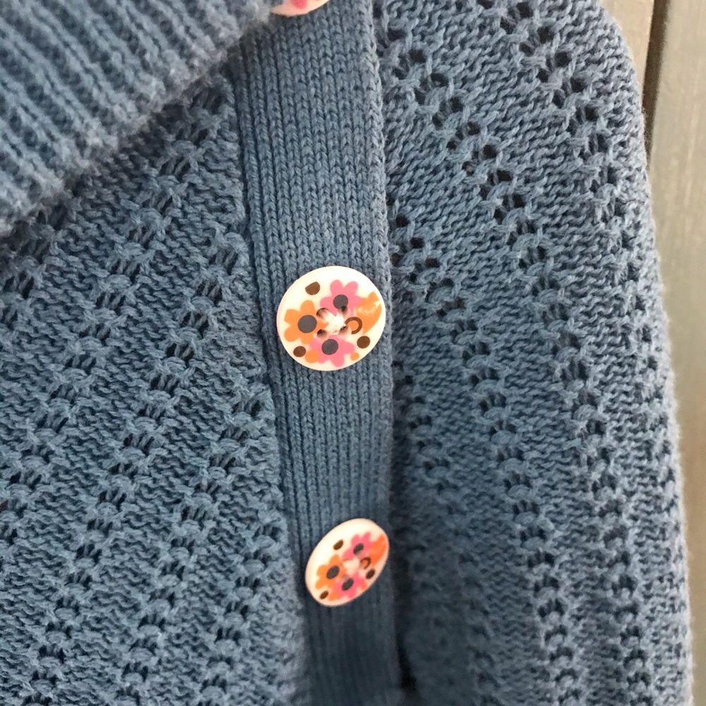Sweater - Picture 3 of 6